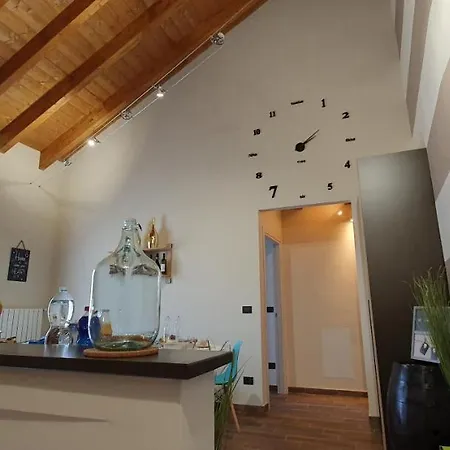 Le Strade Del Gavi فندق مبيت وإفطار Francavilla Bisio