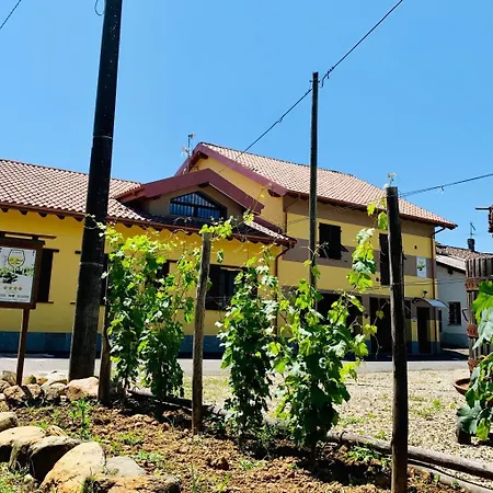 Le Strade Del Gavi Alojamento de Acomodação e Pequeno-almoço Francavilla Bisio