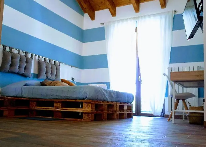 Le Strade Del Gavi Bed & Breakfast 3*